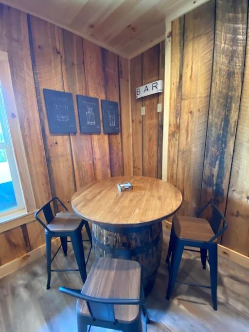 The Llaguna Lodge - New Cabin, Sleeps 10, Fire Pit, Hot Tub, In Blue Ridge , Ga Buitenkant foto
