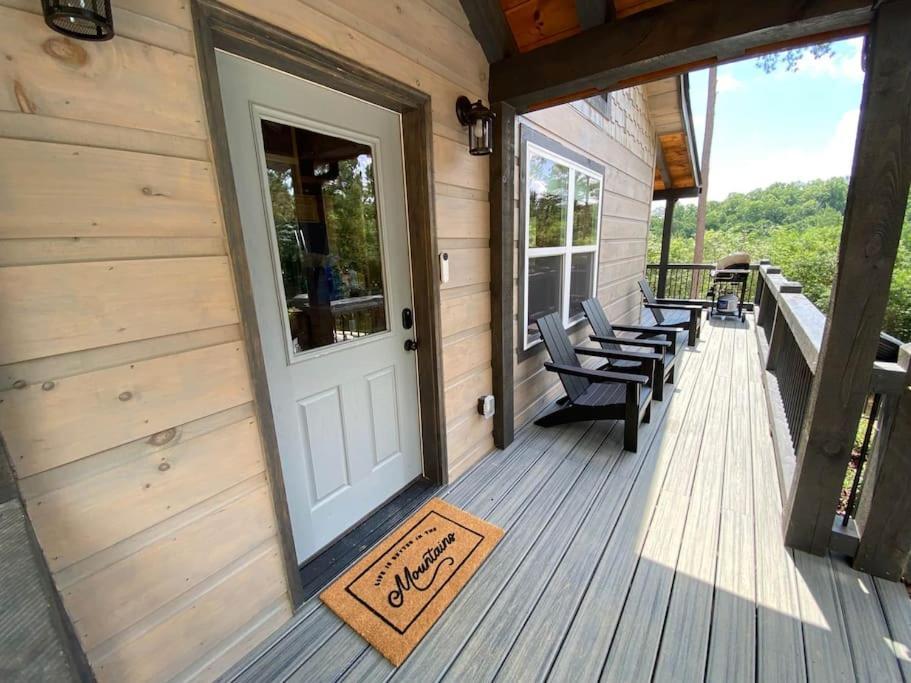 The Llaguna Lodge - New Cabin, Sleeps 10, Fire Pit, Hot Tub, In Blue Ridge , Ga Buitenkant foto